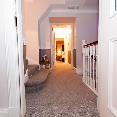 34 Argyle Guesthouse เซนต์แอนดรูว์ ภายนอก รูปภาพ